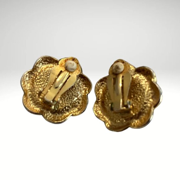 1980s Vintage Gold Toned Daisy Statement Clip On Earrings, Boho, Retro - Picture 3 of 3